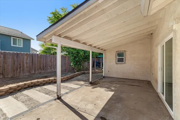 $435,000 | 1216 Rolls Royce Lane, Modesto, CA 95351