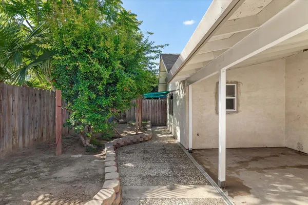 $435,000 | 1216 Rolls Royce Lane, Modesto, CA 95351