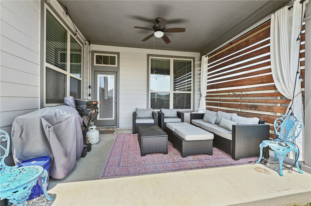 4264 Harding Way Bryan, TX 77802 - Photo 16 of 18