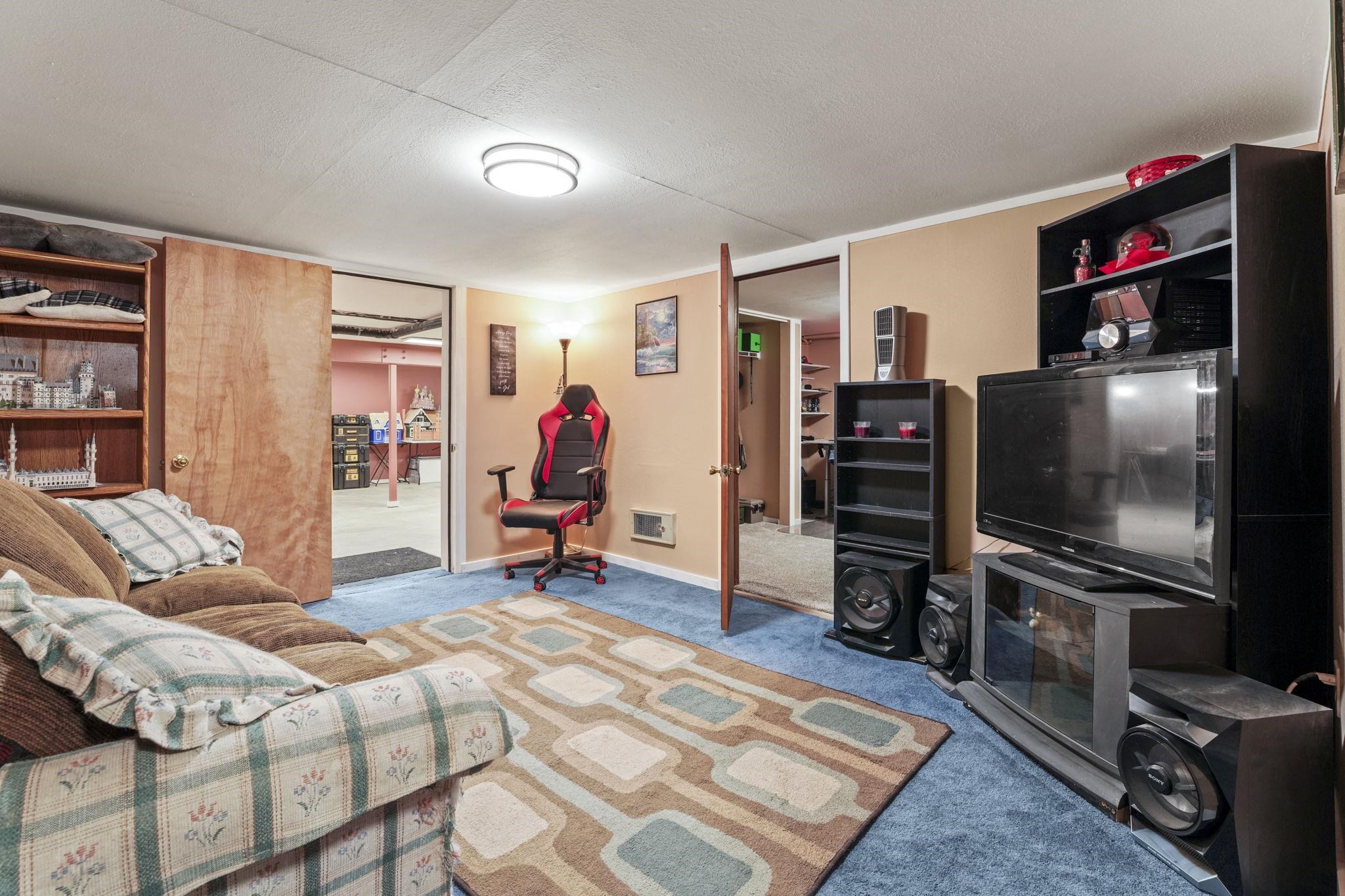 13122 Deer Valley Road Newport, WA 99156 - Photo 42 of 50