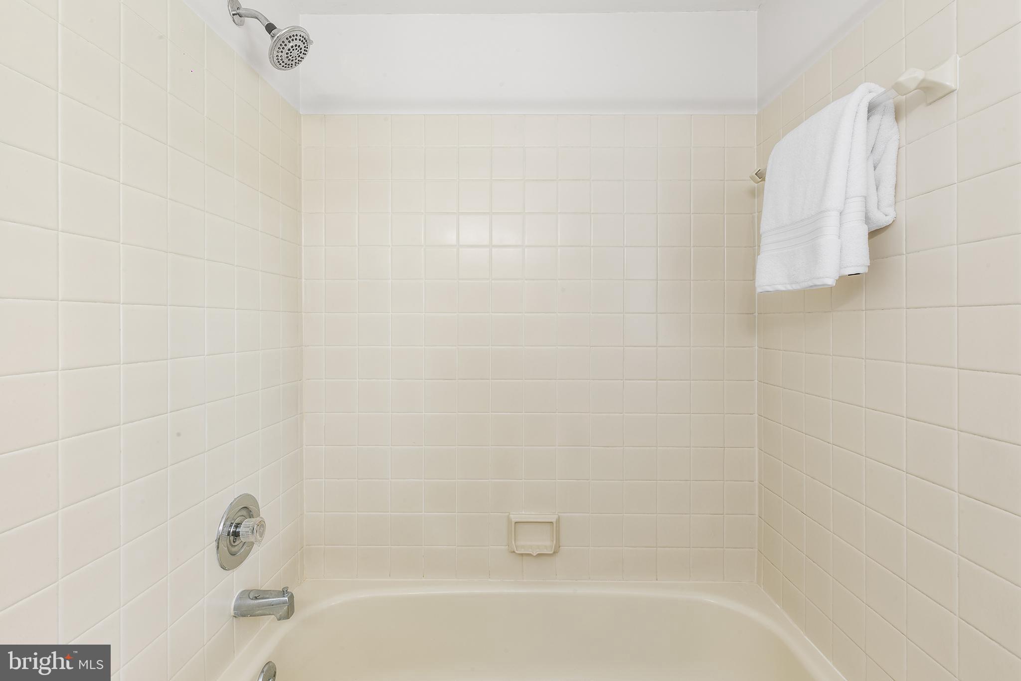 403 Mountainview Drive, Unit 403 Chesterbrook, PA 19087 - Photo 6 of 26
