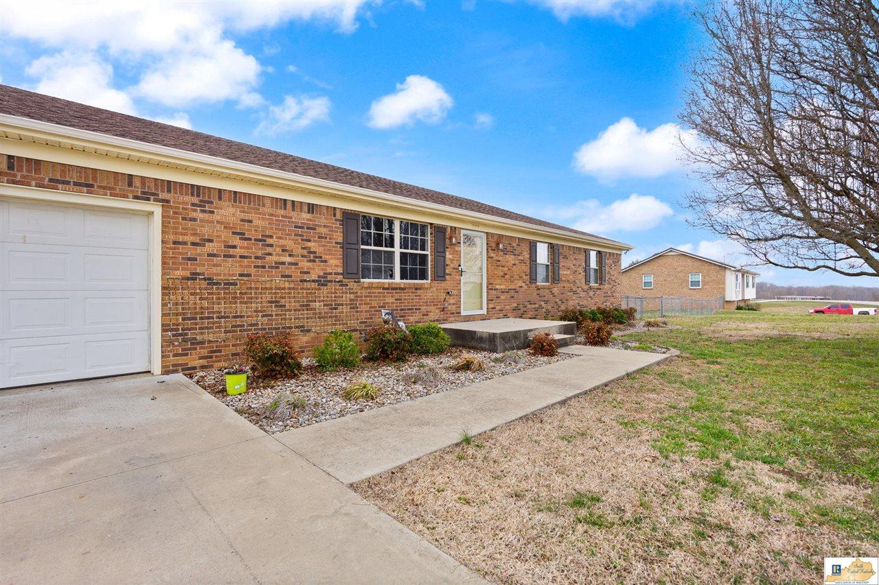 909 Dripping Springs Road Glasgow, KY 42141 - Photo 46 of 78 Gallery Image 46