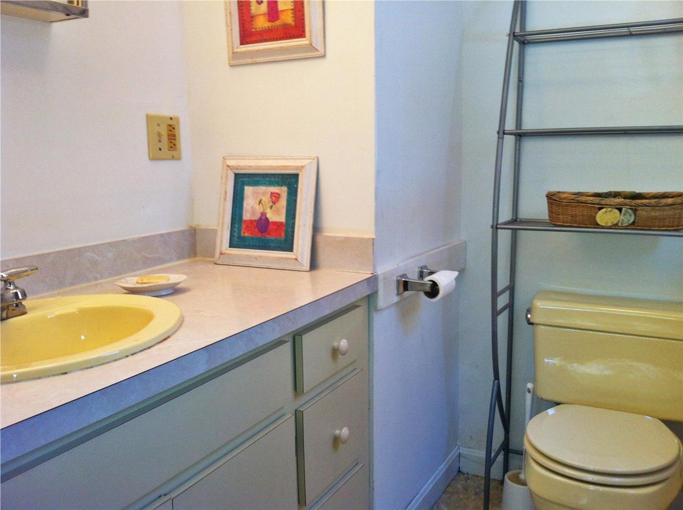 575 Steele Road Eastham, MA 02642 - Photo 9 of 15 9