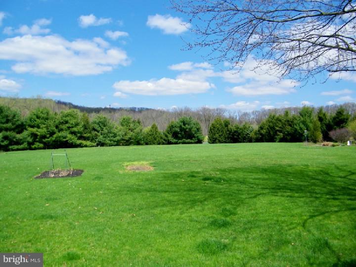 163 Bitting Road Alburtis, PA 18011 - Photo 4 of 21 Gallery Image 4