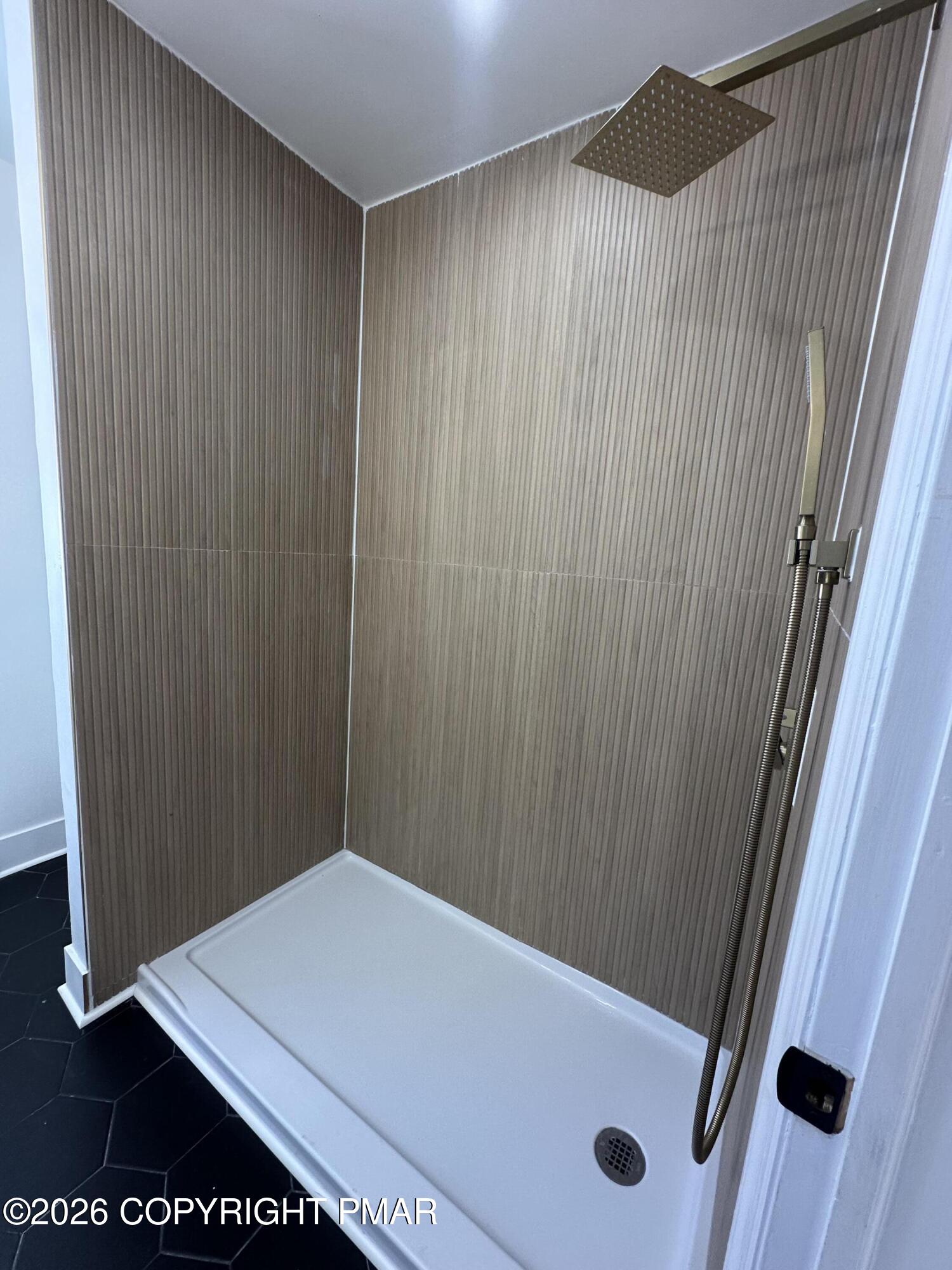 147 Pocono Boulevard Bushkill, PA 18324 - Photo 20 of 28