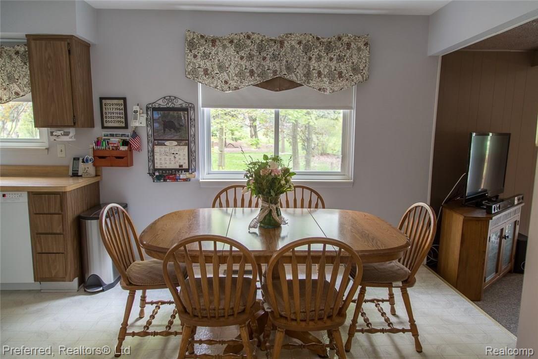 22421 Mill Road Novi, MI 48375 - Photo 12 of 46 22421MillRd-11.jpg