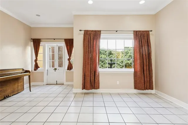 $1,375 | 1002 St Peter, Unit A, New Orleans, LA 70116