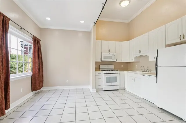 $1,375 | 1002 St Peter, Unit A, New Orleans, LA 70116