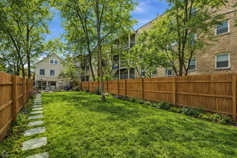 $425,000 | 3469 North Keating Avenue, Chicago, IL 60641