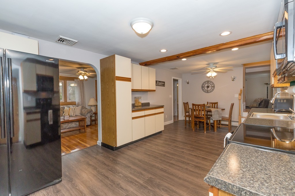 75 Nashua Road Billerica, MA 01862 - Photo 3 of 21 Gallery Image 3