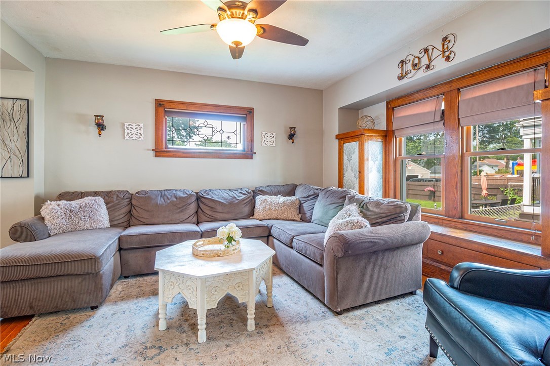 16604 West Park Road Cleveland, OH 44111 - Photo 13 of 34 Gallery Image 13