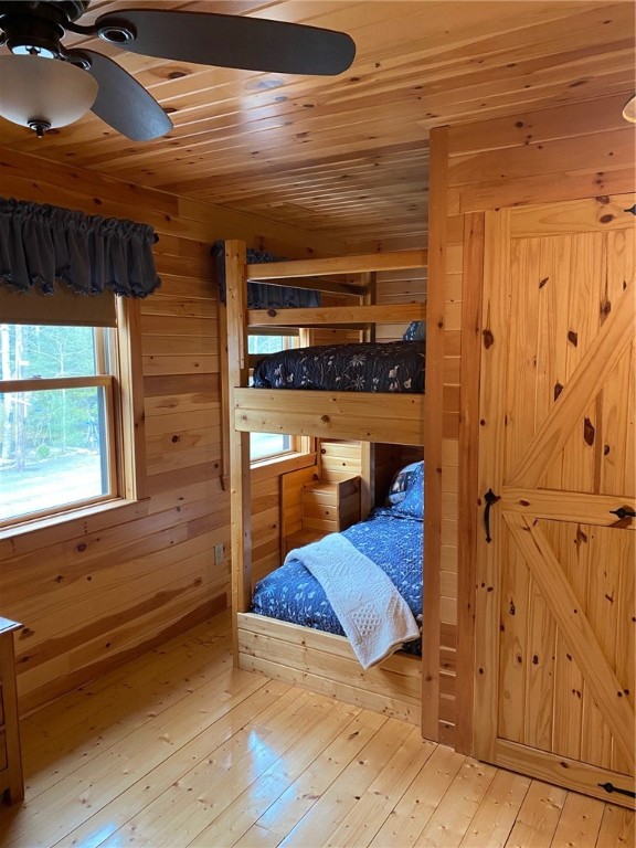 162 Indian Trail Glocester, RI 02814 - Photo 17 of 21 Built in bunk beds.