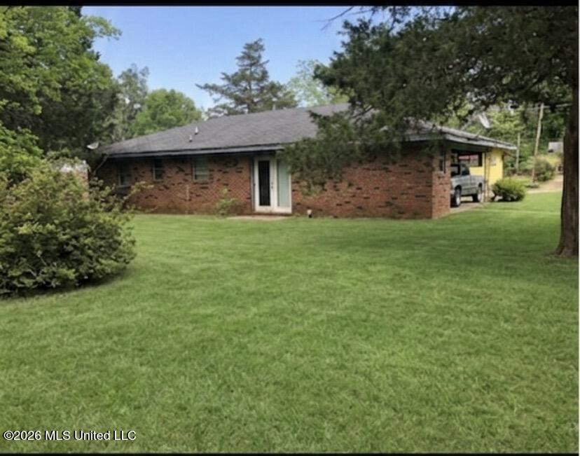 61 Chandler Street West Point, MS 39773 - Photo 2 of 3 IMG_7280