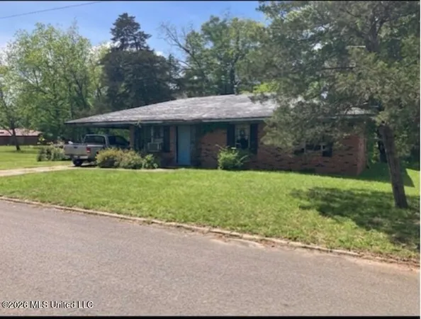$30,000 | 61 Chandler Street, West Point, MS 39773