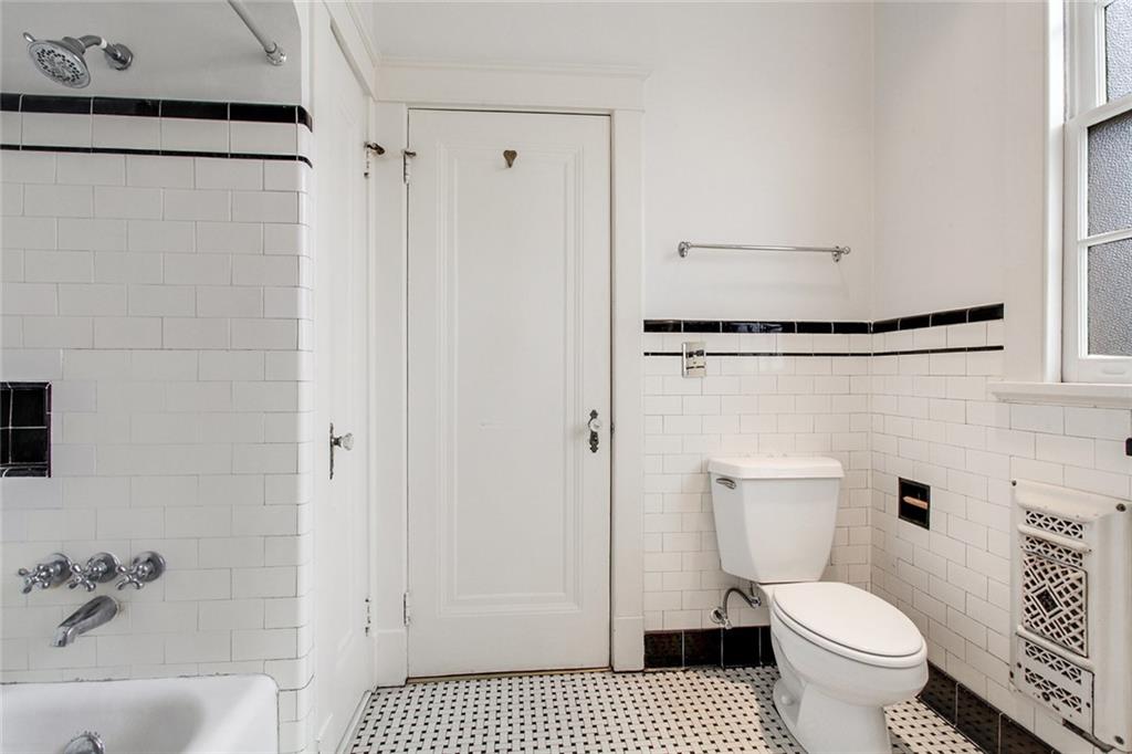 5512 St Charles Avenue New Orleans, LA 70115 - Photo 8 of 37