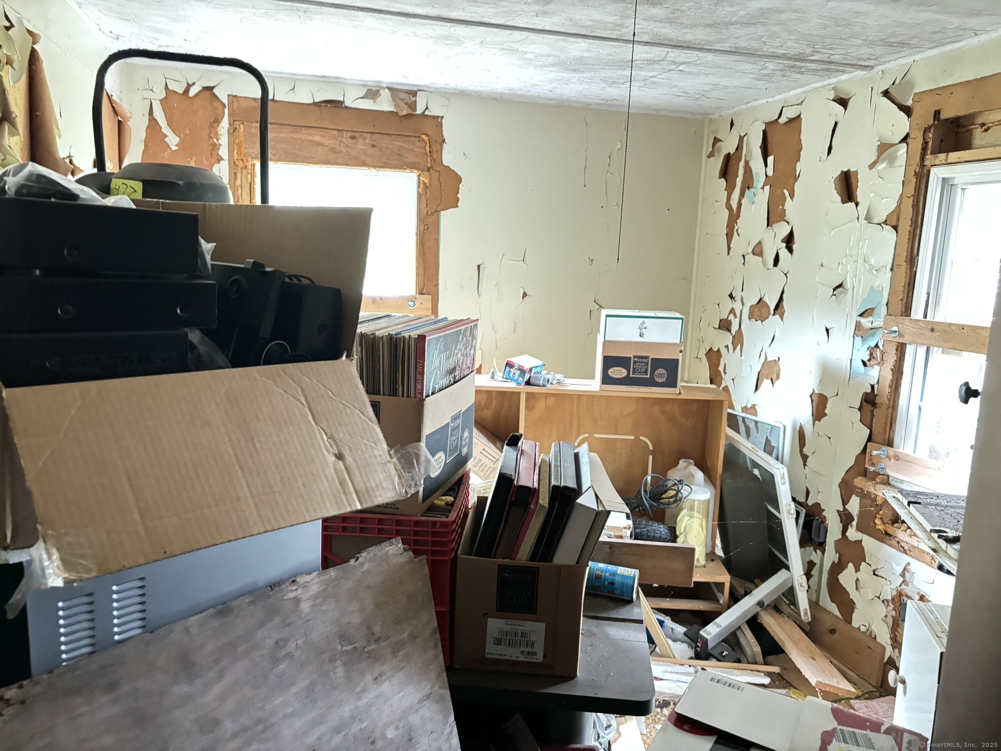 1405 New Haven Road Naugatuck, CT 06770 - Photo 25 of 27 a view of living room with furniture and a window