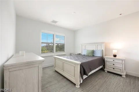 $1,140,000 | 3697 Sapphire Cove Circle, Naples, FL 34114