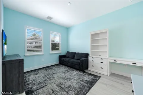 $1,140,000 | 3697 Sapphire Cove Circle, Naples, FL 34114