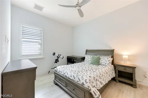 $1,140,000 | 3697 Sapphire Cove Circle, Naples, FL 34114