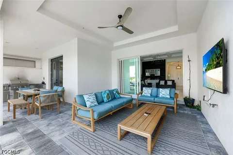 $1,140,000 | 3697 Sapphire Cove Circle, Naples, FL 34114