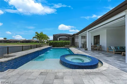$1,140,000 | 3697 Sapphire Cove Circle, Naples, FL 34114