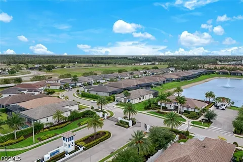 $1,140,000 | 3697 Sapphire Cove Circle, Naples, FL 34114