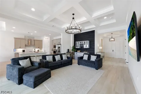 $1,140,000 | 3697 Sapphire Cove Circle, Naples, FL 34114