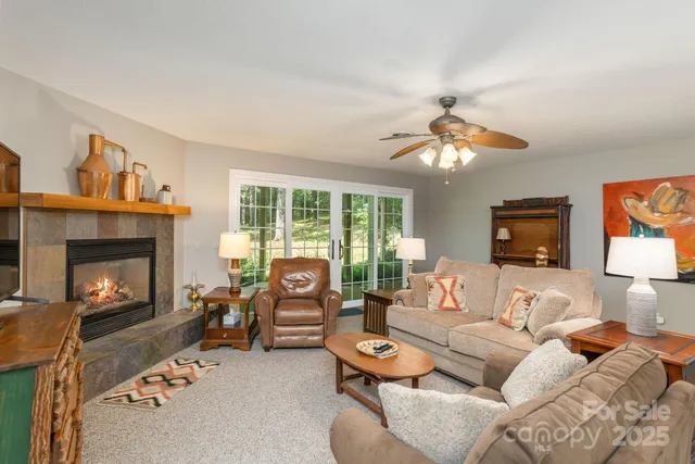 $862,500 | 106 Chancery Court, Flat Rock, NC 28731