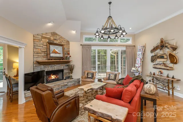 $862,500 | 106 Chancery Court, Flat Rock, NC 28731