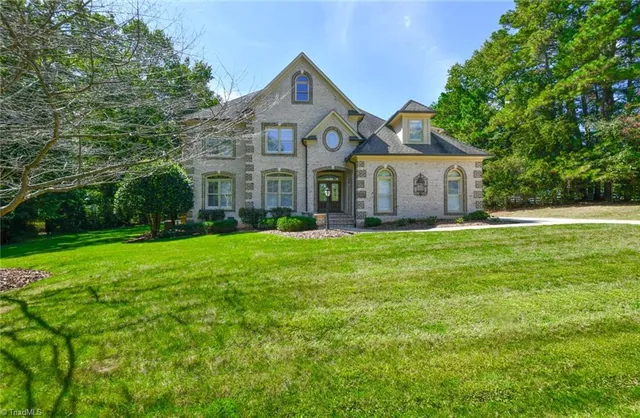 $990,000 | 7303 Horseshoe Bend Trail, Summerfield, NC 27358