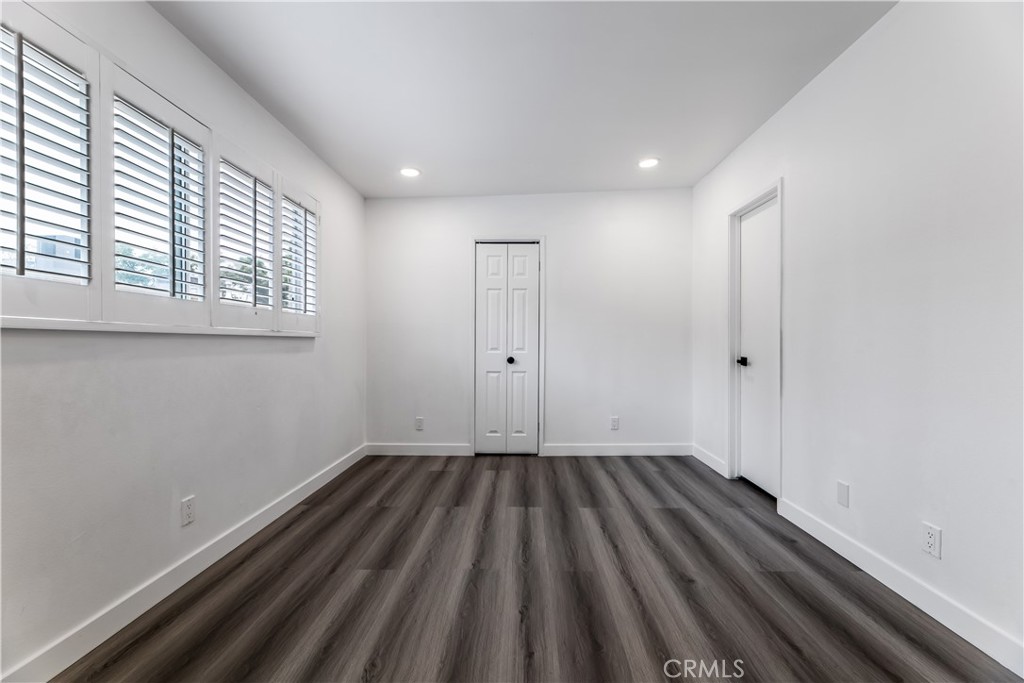 7953 Vía Latina Burbank, CA 91504 - Photo 15 of 30 a view of wooden floor in an empty room