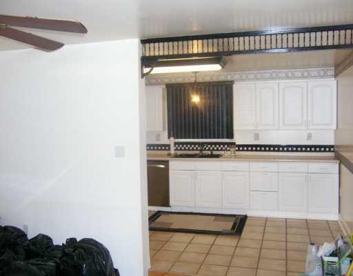 1856 Warriors Road Pittsburgh, PA 15205 - Photo 2 of 8 Kitchen.