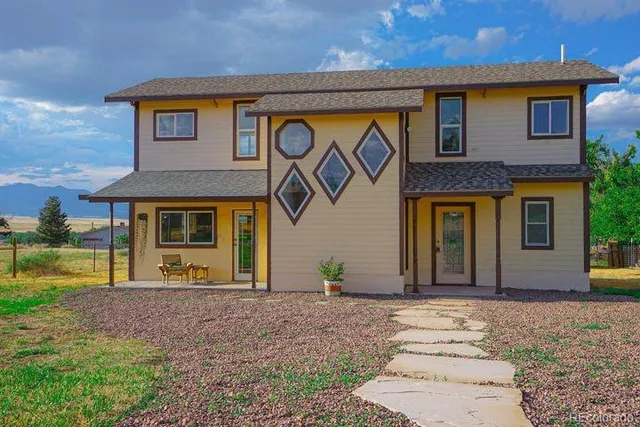 $394,500 | 511 East Garland Street, La Veta, CO 81055