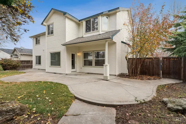 $695,000 | 6089 North Royal Park Avenue, Boise, ID 83713