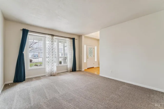 $695,000 | 6089 North Royal Park Avenue, Boise, ID 83713