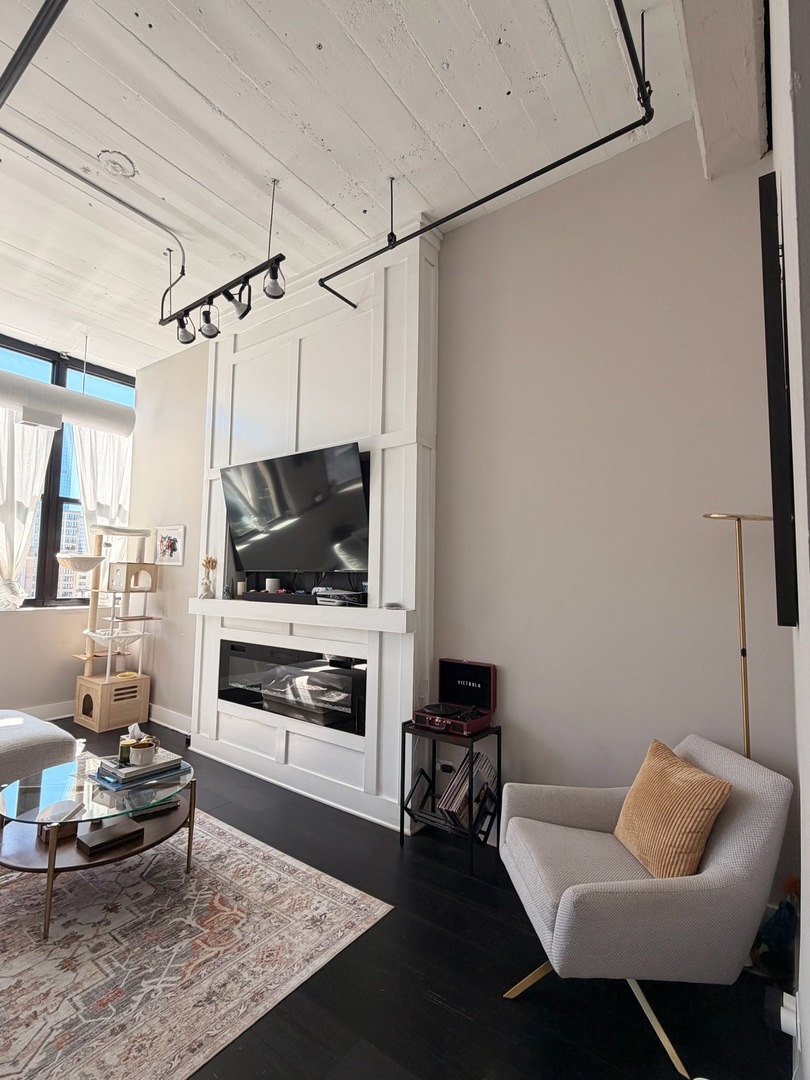 843 West Adams Street, Unit 506 Chicago, IL 60607 - Photo 6 of 13