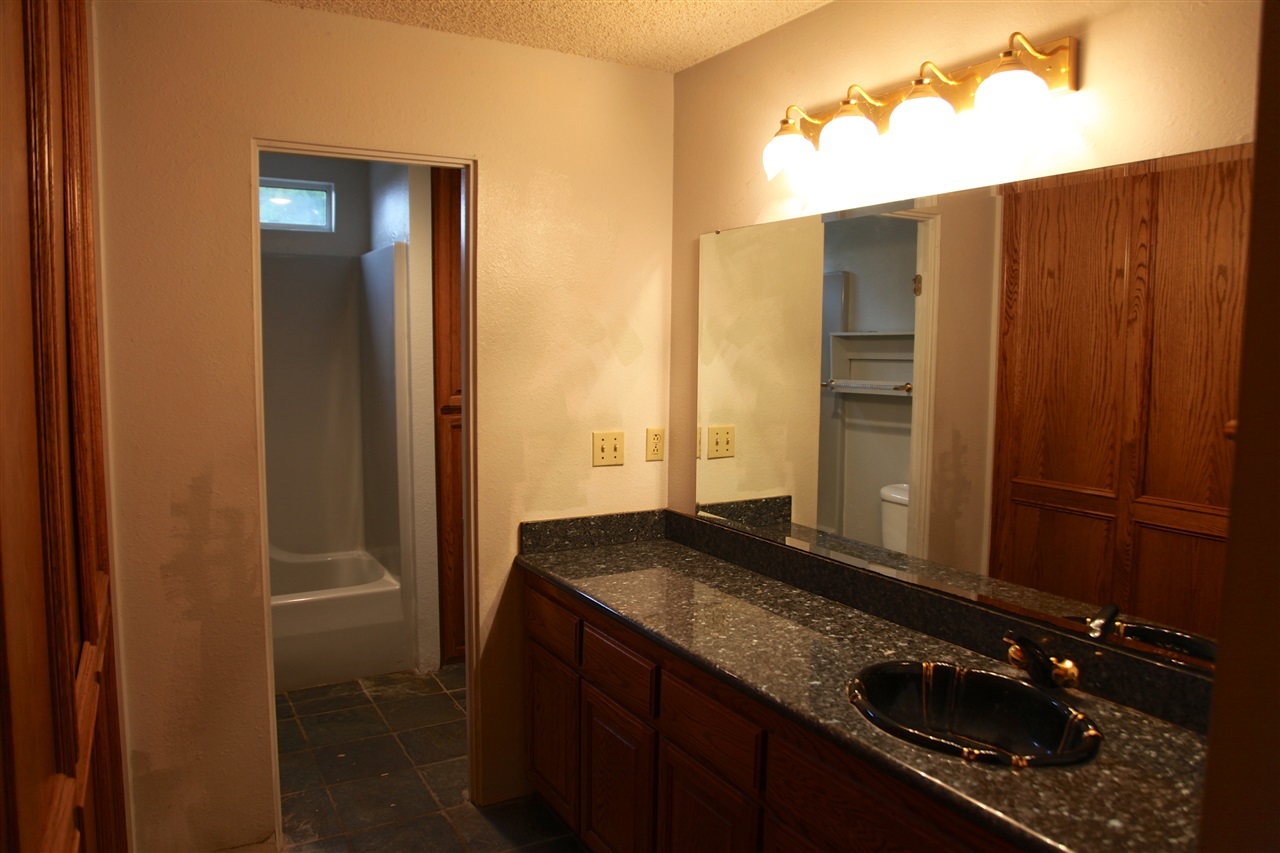 1876 Laurel Road Oceanside, CA 92054 - Photo 11 of 15