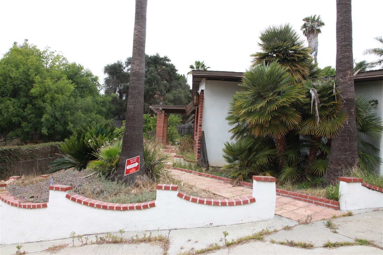 1876 Laurel Road Oceanside, CA 92054 - Photo 12 of 15