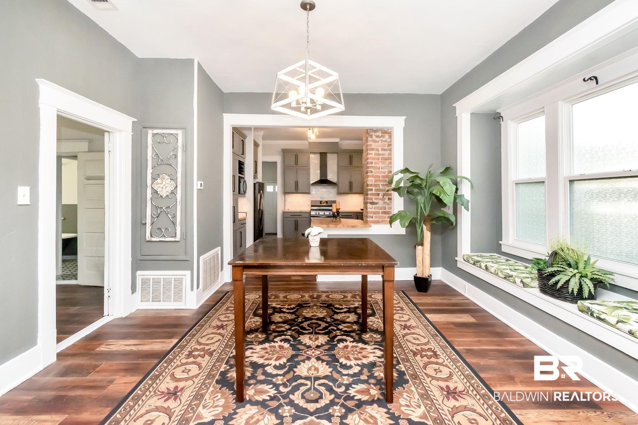655 Augusta Street Mobile, AL 36603 - Photo 9 of 33