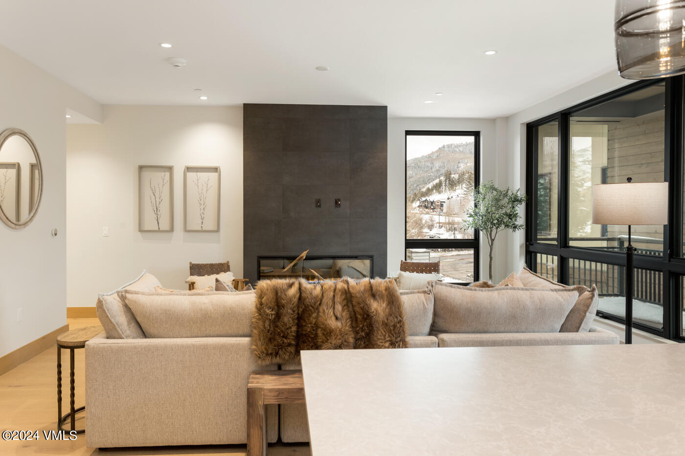 42 Riverfront Lane, Unit 100 Avon, CO 81620 - Photo 5 of 46 One Riverfront 100 MLS-20