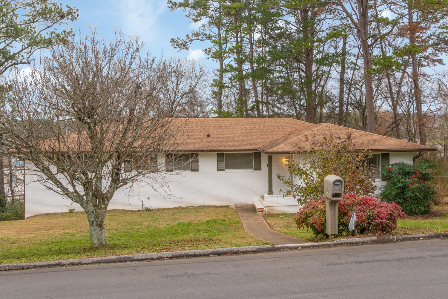 1086 North Julian Road Chattanooga, TN 37421 - Photo 5 of 25 1086_Julian_Rd_01