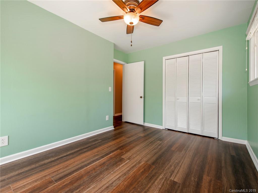16074 Palawan Court Tega Cay, SC 29708 - Photo 14 of 20 Gallery Image 14