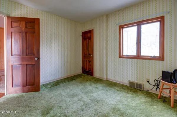 $339,000 | 968 New Scotland Road, Albany, NY 12208
