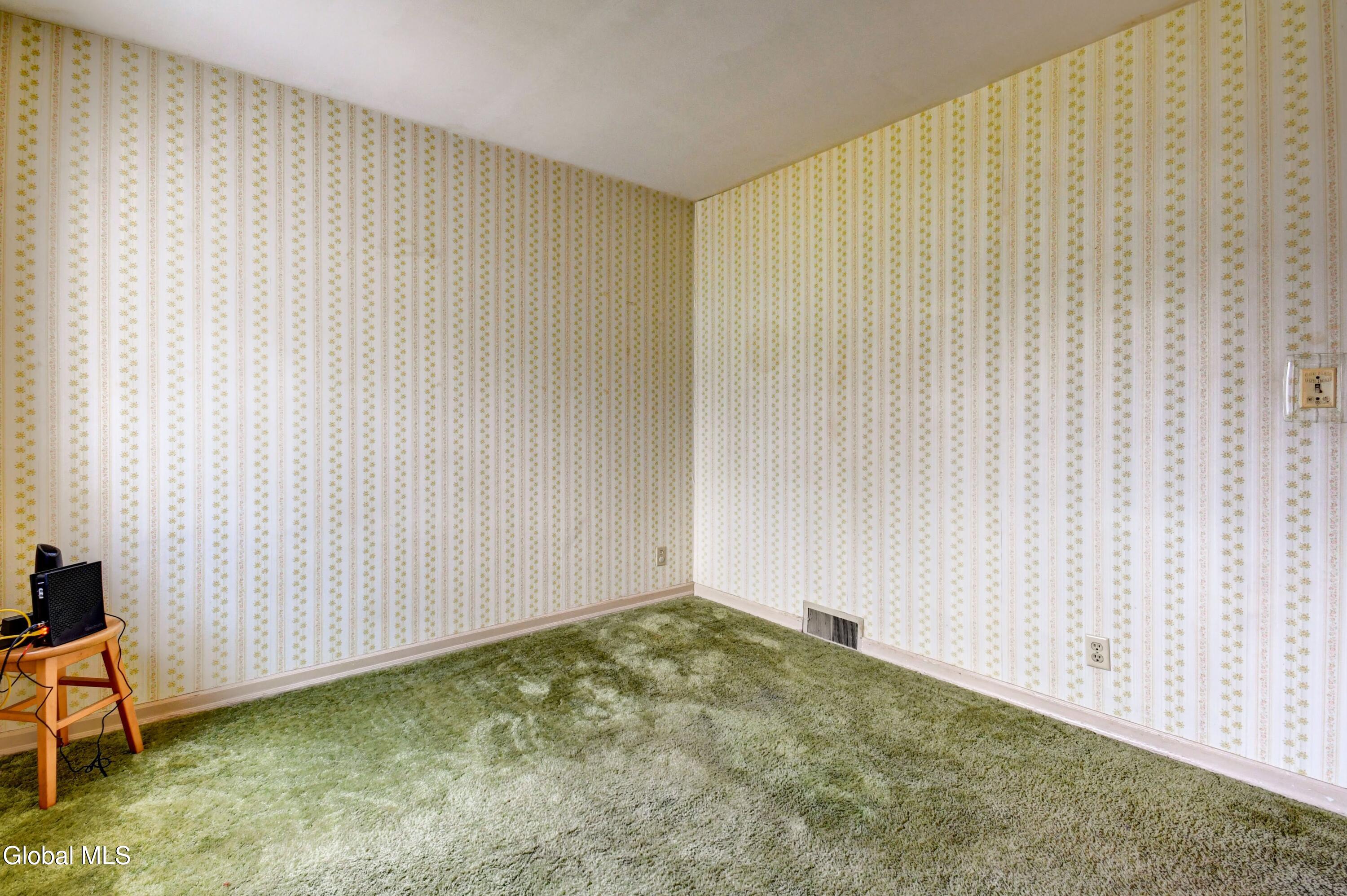 968 New Scotland Road Albany, NY 12208 - Photo 17 of 89 968-11(1)