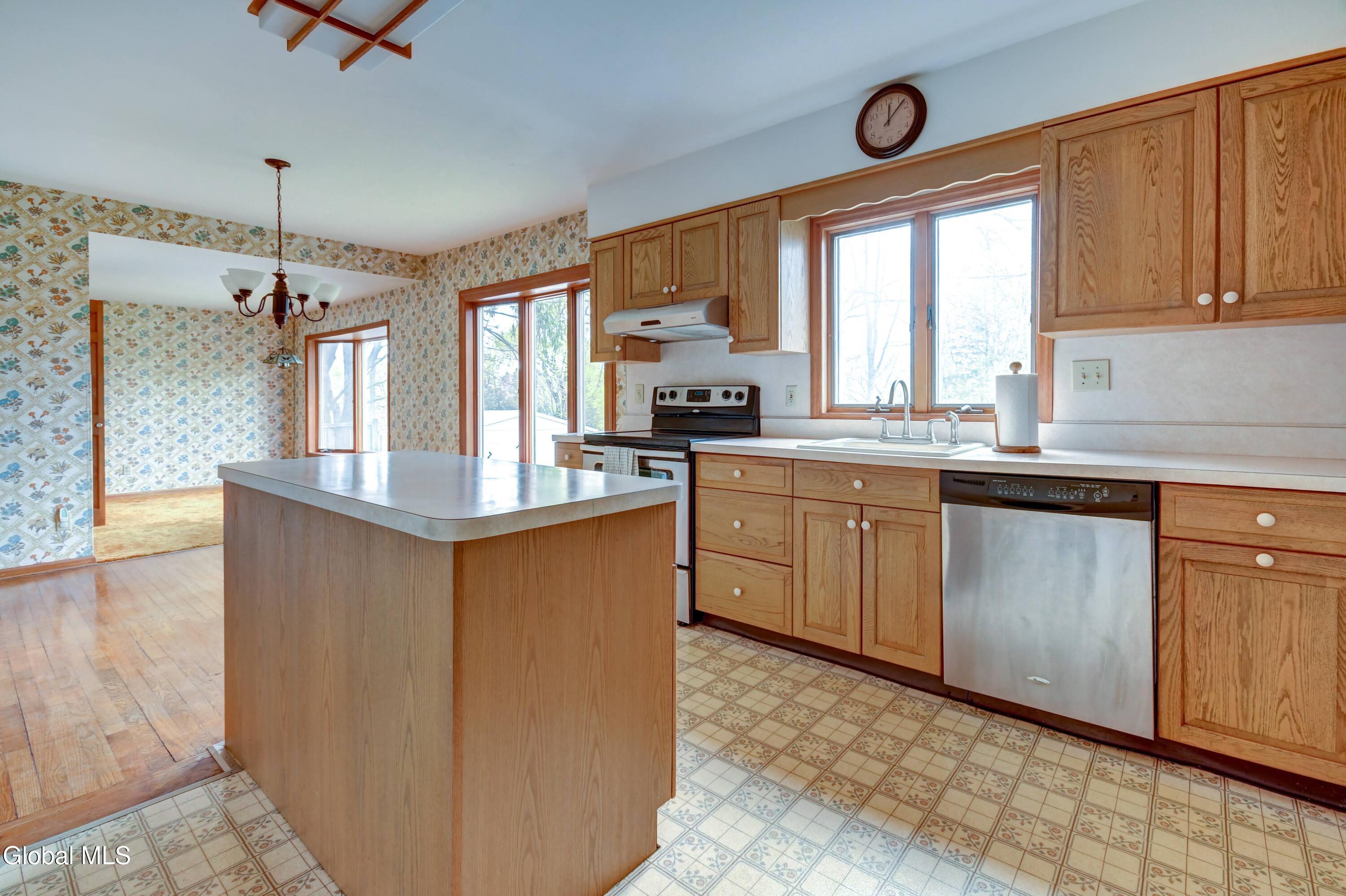 968 New Scotland Road Albany, NY 12208 - Photo 20 of 89 968-14(1)