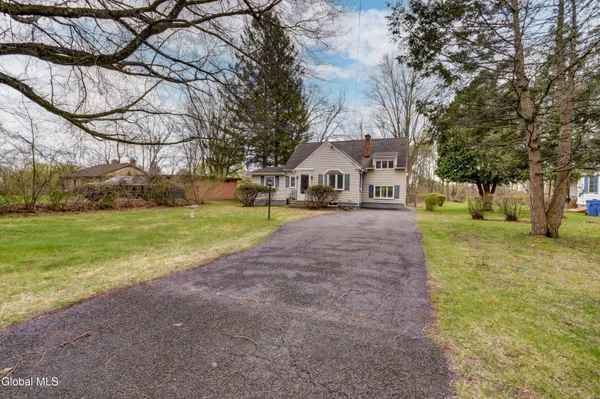 $339,000 | 968 New Scotland Road, Albany, NY 12208