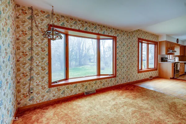 $339,000 | 968 New Scotland Road, Albany, NY 12208