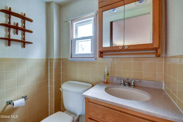 $339,000 | 968 New Scotland Road, Albany, NY 12208
