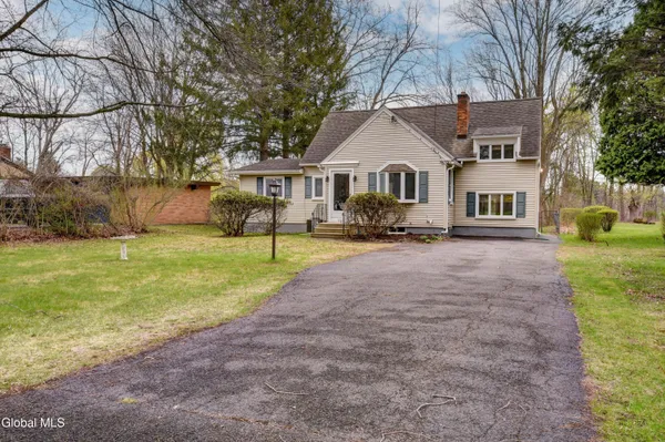 $339,000 | 968 New Scotland Road, Albany, NY 12208