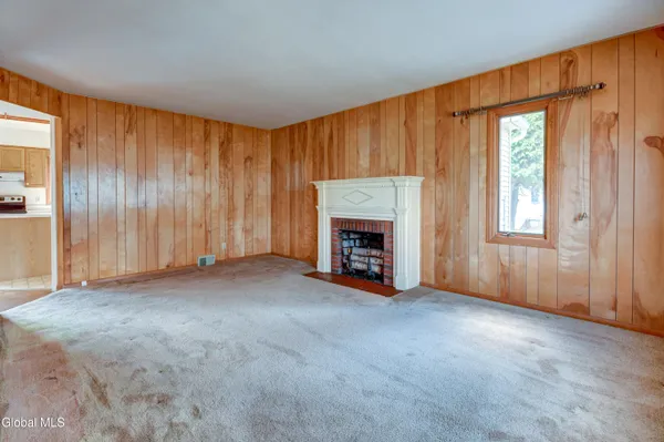 $339,000 | 968 New Scotland Road, Albany, NY 12208